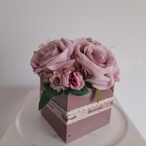 Virágbox / asztaldísz fa dobozban vintage   pasztell mályva árnyalatokkal - otthon & életmód - dekoráció - virágdísz és tartó - virágbox, virágdoboz - Meska.hu