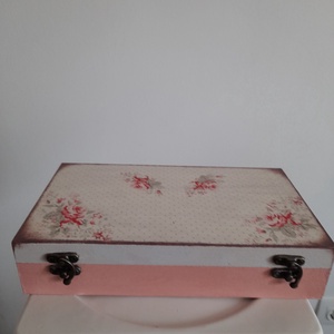  Vintage rózsás ékszertartó doboz/ varrós doboz, Otthon & Életmód, Konyhafelszerelés, tálalás, Konyhai tárolás, Tea & Kávé tárolás, Decoupage, transzfer és szalvétatechnika, Festett tárgyak, MESKA