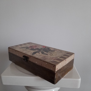  Vintage virág mintás ékszertartó doboz/varrós doboz - ékszer - ékszertartó - ékszerdoboz - Meska.hu