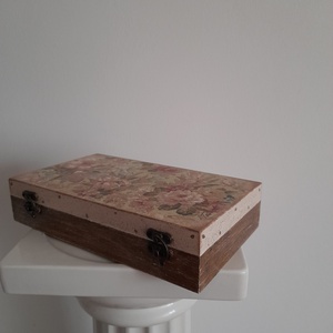  Vintage rózsás ékszertartó doboz/ varrós doboz - otthon & életmód - konyhafelszerelés, tálalás - konyhai tárolás - tea & kávé tárolás - Meska.hu