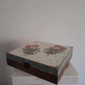  Vintage  stílusú nagy méretű  tároló doboz/ varrós doboz - ékszer - ékszertartó - ékszerdoboz - Meska.hu