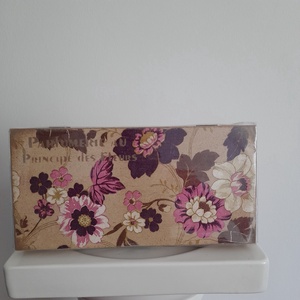  Vintage virágos ékszertartó doboz/varrós doboz, Ékszer, Ékszertartó, Ékszerdoboz, Decoupage, transzfer és szalvétatechnika, Festett tárgyak, MESKA