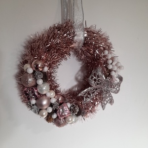 Karácsonyi púderrózsaszín különleges ajtódísz/falidísz - Meska.hu