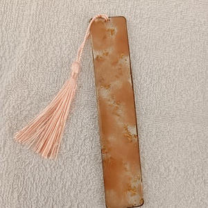 Könyvjelző műgyant�ból - könyv & zene - könyvjelző - Meska.hu