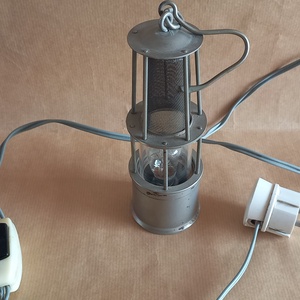 Davy lámpa égővel, Otthon & Életmód, Lámpa, Asztali lámpa, Fémmegmunkálás, MESKA