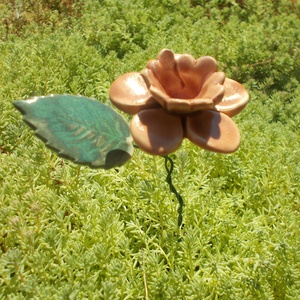 Virág ,levéllel - otthon & életmód - ház & kert - növény & veteményes - Meska.hu Virág ,levéllel - otthon & életmód - ház & kert - növény & veteményes - Meska.hu