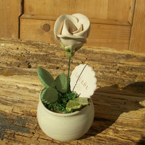 Rózsa kaspóban., Otthon & Életmód, Dekoráció, Asztal és polc dekoráció, Asztaldísz, Kerámia, Virágkötés, MESKA