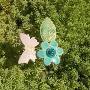 Kék virág pillangóval - otthon & életmód - ház & kert - növény & veteményes - Meska.hu