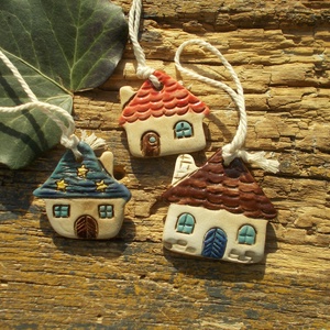 Házikók - karácsony - karácsonyi lakásdekoráció - karácsonyfadíszek - Meska.hu