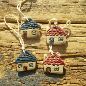 Házikók - karácsony - karácsonyi lakásdekoráció - karácsonyfadíszek - Meska.hu