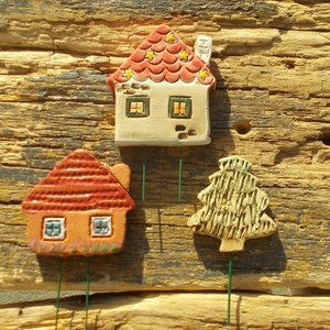Apró házak fenyőfával - otthon & életmód - ház & kert - kerti dísz - Meska.hu