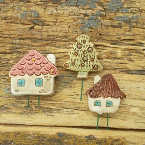 Apró házak fenyőfával - otthon & életmód - ház & kert - kerti dísz - Meska.hu