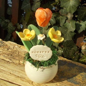 Asztaldísz nőnapra., Otthon & Életmód, Dekoráció, Virágdísz és tartó, Virágdíszek, Virágdísz kaspóban, Kerámia, MESKA