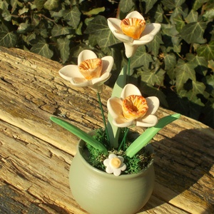 Tavaszi virágok kaspóban, Otthon & Életmód, Dekoráció, Virágdísz és tartó, Virágdíszek, Virágdísz kaspóban, Kerámia, MESKA