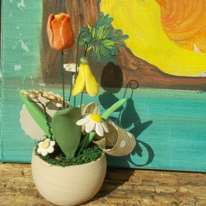 Asztaldísz nőnapra. - otthon & életmód - virágdekoráció - virágdíszek - virágdísz kaspóban - Meska.hu