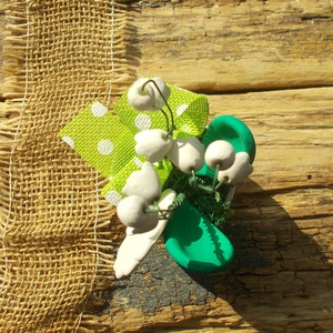 Gyöngyvirágos asztaldísz  - otthon & életmód - virágdekoráció - virágdíszek - virágdísz kaspóban - Meska.hu