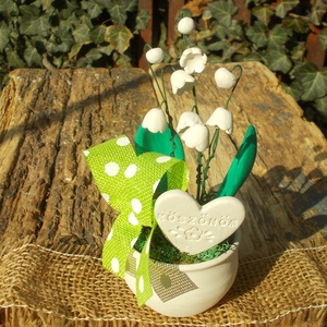 Gyöngyvirágos asztaldísz  - Meska.hu