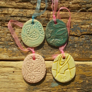 4 db húsvéti tojás, Otthon & Életmód, Dekoráció, Dekoratív figurák és szobrok, Kerámia, MESKA