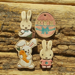 Húsvéti nyuszik és egy tojás :), Otthon & Életmód, Dekoráció, Dekoratív figurák és szobrok, Kerámia, MESKA