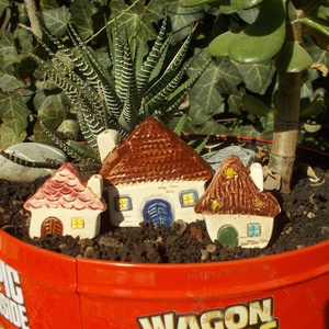 Apró házak - otthon & életmód - ház & kert - kerti dísz - Meska.hu