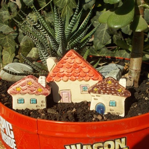 Apró házak - Meska.hu