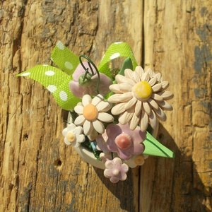 Asztaldísz húsvétra - otthon & életmód - virágdekoráció - virágdíszek - virágdísz kaspóban - Meska.hu