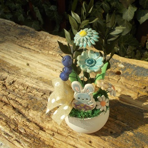 Asztaldísz húsvétra - otthon & életmód - virágdekoráció - virágdíszek - virágdísz kaspóban - Meska.hu