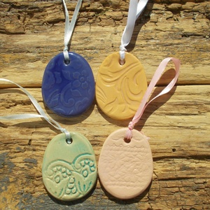 4 db húsvéti tojás, Otthon & Életmód, Dekoráció, Dekoratív figurák és szobrok, Kerámia, MESKA