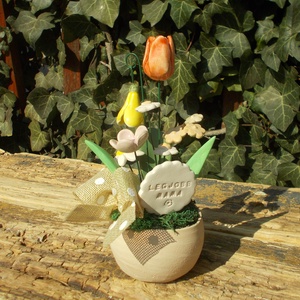 Asztaldísz Anyák napjára, Otthon & Életmód, Virágdekoráció, Virágdíszek, Virágdísz kaspóban, Kerámia, MESKA