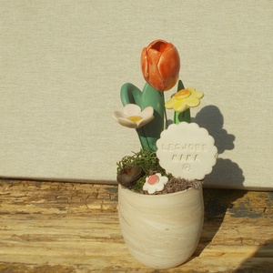 Asztaldísz anyák napjára. - otthon & életmód - virágdekoráció - virágdíszek - virágdísz kaspóban - Meska.hu