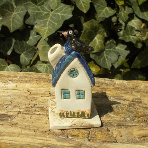 Füstölő házikó rigóval - Meska.hu