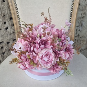 Virágos tavaszi asztaldísz - Meska.hu