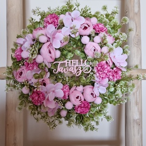 Tavaszi ajtódísz, Otthon & Életmód, Dekoráció, Ajtó- és ablak dekoráció, Ajtódísz & Kopogtató, Virágkötés, 35 cm nagyságú,rózsaszín virágokkal díszítve. Tavaszi frissesség., MESKA