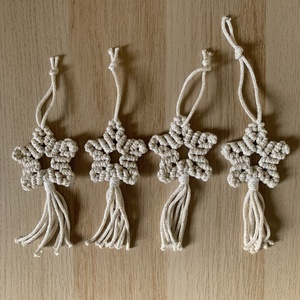 Makramé csillag dísz - karácsony - karácsonyi lakásdekoráció - karácsonyfadíszek - Meska.hu