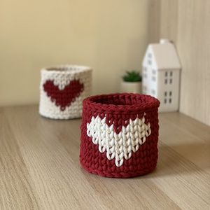 Szivecskés kosár - otthon & életmód - tárolás & rendszerezés - tárolókosár - Meska.hu