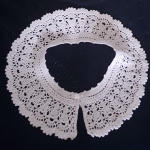 Csipke mintás horgolt gallér fehér - ruha & divat - öv & övcsat - egyéb kellék - Meska.hu