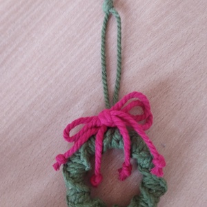 Mini zöld koszorú, Karácsony, Karácsonyi lakásdekoráció, Karácsonyfadíszek, Csomózás, MESKA