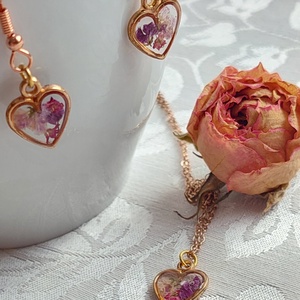 Lila virágok gyantában. Aranyos ékszerszett. - ékszer - ékszerszett - Meska.hu