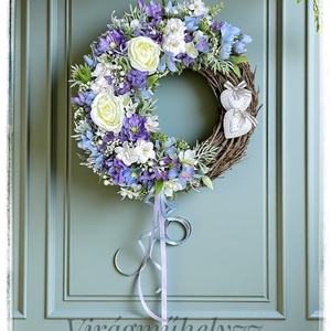 Bridgerton stílusban készült tavaszi kopogtató  - Meska.hu