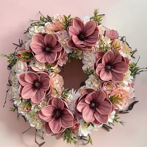 Barack mályva magnólia kopogtató  - Meska.hu