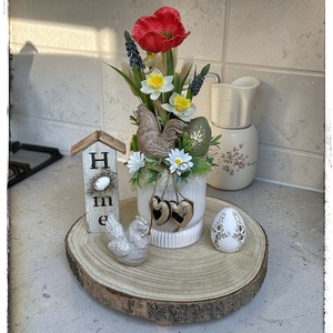Tavaszi asztaldísz, pipacsos tyúkanyós szett, Ünnepi díszek, dekorációk, Húsvéti díszek és dekorációk, Húsvéti asztaldíszek, Virágkötés, MESKA
