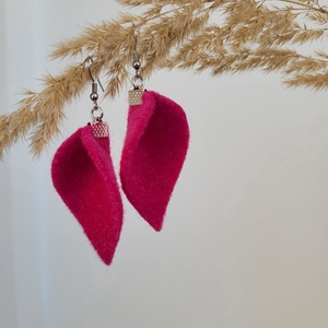 Tündérlevél - fukszia - ékszer - fülbevaló - lógó fülbevaló - Meska.hu