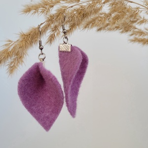Tündérlevél  fülbevaló - világos lila - ékszer - fülbevaló - lógó fülbevaló - Meska.hu