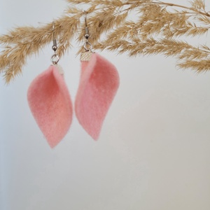 Tündérlevél fülbevaló - világosrózsaszín - ékszer - fülbevaló - lógó fülbevaló - Meska.hu