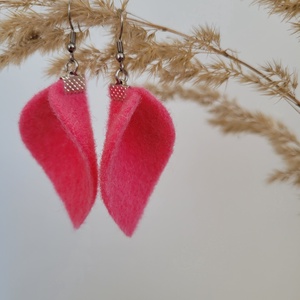 Tündérlevél fülbevaló- rózsaszín - ékszer - fülbevaló - lógó fülbevaló - Meska.hu