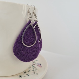 Csepp alakú fülbevaló, lila, Ékszer, Fülbevaló, Lógó fülbevaló, Ékszerkészítés, MESKA