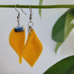 Tündérlevél fülbevaló- citromsárga, Ékszer, Fülbevaló, Lógó fülbevaló, Ékszerkészítés, MESKA