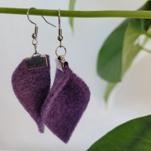 Tündérlevél fülbevaló- lila, Ékszer, Fülbevaló, Lógó fülbevaló, Ékszerkészítés, MESKA