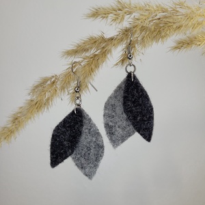 Hajnallevelek aromafülbevaló - szürke, Ékszer, Fülbevaló, Lógó fülbevaló, Ékszerkészítés, MESKA