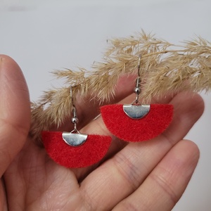 Holdszirmok aromafülbevaló, piros - ékszer - fülbevaló - lógó fülbevaló - Meska.hu